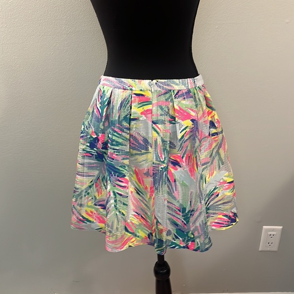 Lily Pulitzer mesh skirt size 6 - Picture 4 of 7